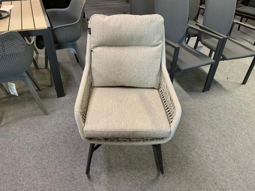 Carlo stoel, Tuin en Terras, Tuinstoelen, Nieuw, Rotan, Ophalen