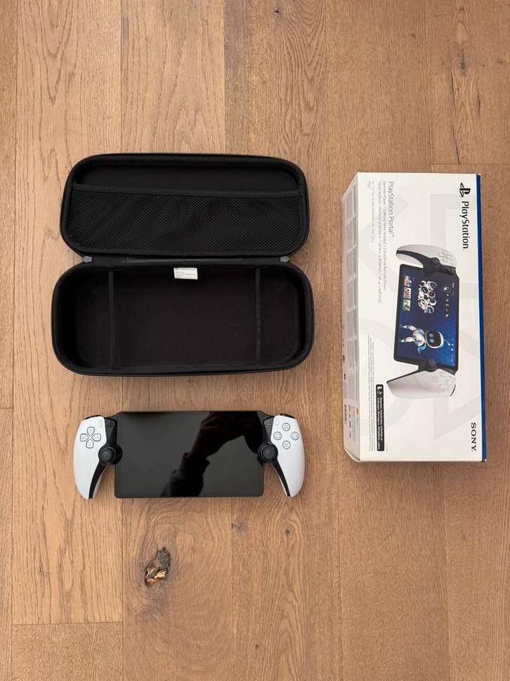 Ps Portal - incl accesoires - Zgan, Spelcomputers en Games, Games | Sony PlayStation Portable, Zo goed als nieuw, Avontuur en Actie