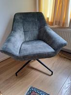 Fraaie draaifauteuil - groen velvet, zwart metalen poten, Huis en Inrichting, Fauteuils, Ophalen, Modern comfort, 75 tot 100 cm