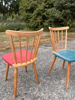 3 jaren ‘50 spijlenstoeltjes met vinyl beklede zitting, Huis en Inrichting, Stoelen, Hout, Gebruikt, Overige kleuren, Drie