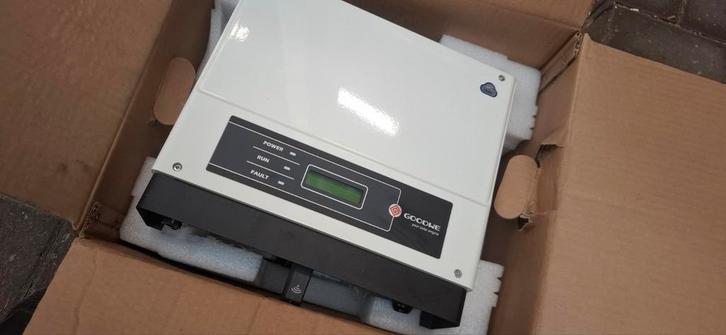 GoodWe Omvormer - Zo Goed Als Nieuw!, Hobby en Vrije tijd, Elektronica-componenten, Zo goed als nieuw, Ophalen