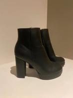 Zwarte enkellaarsjes met hak 39, Kleding | Dames, Schoenen, Zwart, Lage of Enkellaarzen, Ophalen of Verzenden, Onbekend