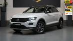 Volkswagen T-Roc 1.5 TSI Sport AUTOMAAT-ACC-BEATS-CAMERA-FUL, Zwart, 4 cilinders, 150 pk, Wit