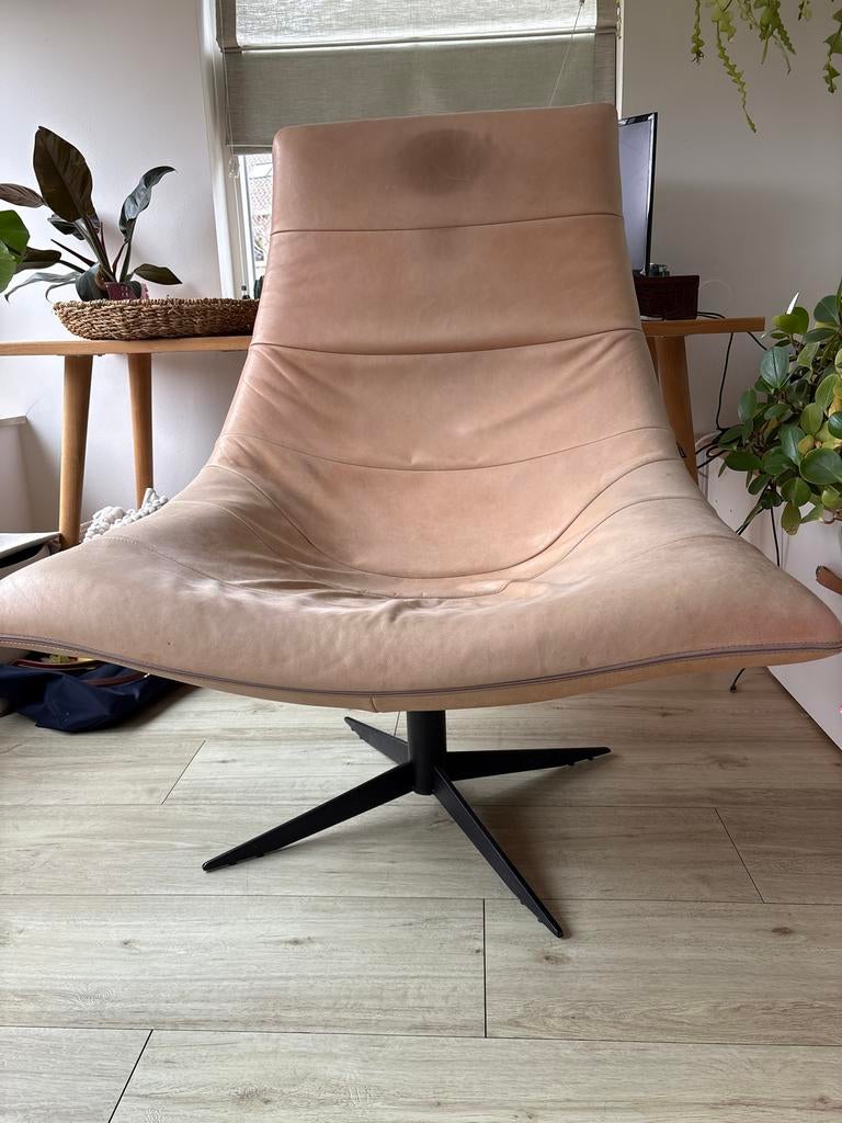 Mooie lederen bodilson fauteuil, Ophalen, 75 tot 100 cm, 50 tot 75 cm