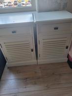 2 leuke stevige nachtkastjes, Huis en Inrichting, Slaapkamer | Nachtkastjes, Ophalen of Verzenden, Zo goed als nieuw, Hout