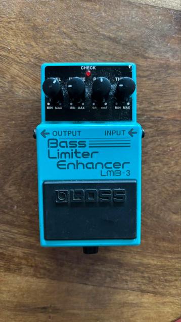 Boss LMB-3 limiter / enhancer (bass compressor) beschikbaar voor biedingen