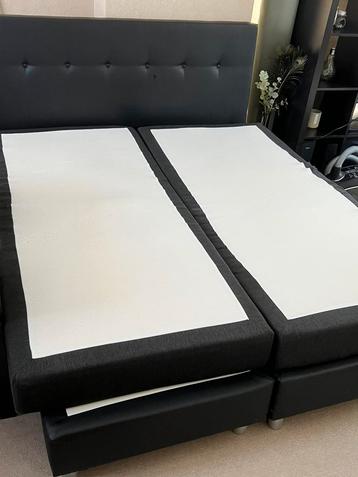 2x koudschuim matrassen 90x200 met bamboe tijk beschikbaar voor biedingen