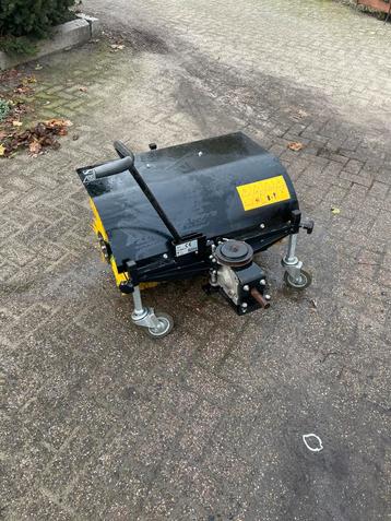 Stiga front veegborstel 2x gebruikt beschikbaar voor biedingen