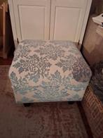 Mooie hocker, Ophalen of Verzenden, Zo goed als nieuw, Rechthoekig