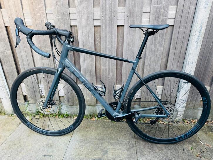 Cube Attain 2021 racefiets met accessoires - starterspakket, Fietsen en Brommers, Fietsen | Racefietsen, Zo goed als nieuw, Heren