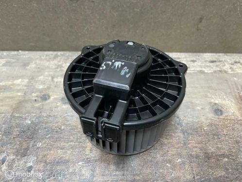 Aanjagermotor Daihatsu Sirion 2  ('05-'12) 2727000121, Auto-onderdelen, Airco en Verwarming, Daihatsu, Gebruikt, Ophalen of Verzenden
