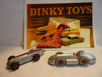 DINKY TOYS: 23 A RACING CAR  & 23 E SPEED OF THE WIND beschikbaar voor biedingen