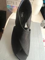 Nieuwe zwarte pumps - Damesschoenen, Ophalen of Verzenden, Nieuw, Zwart, Pumps