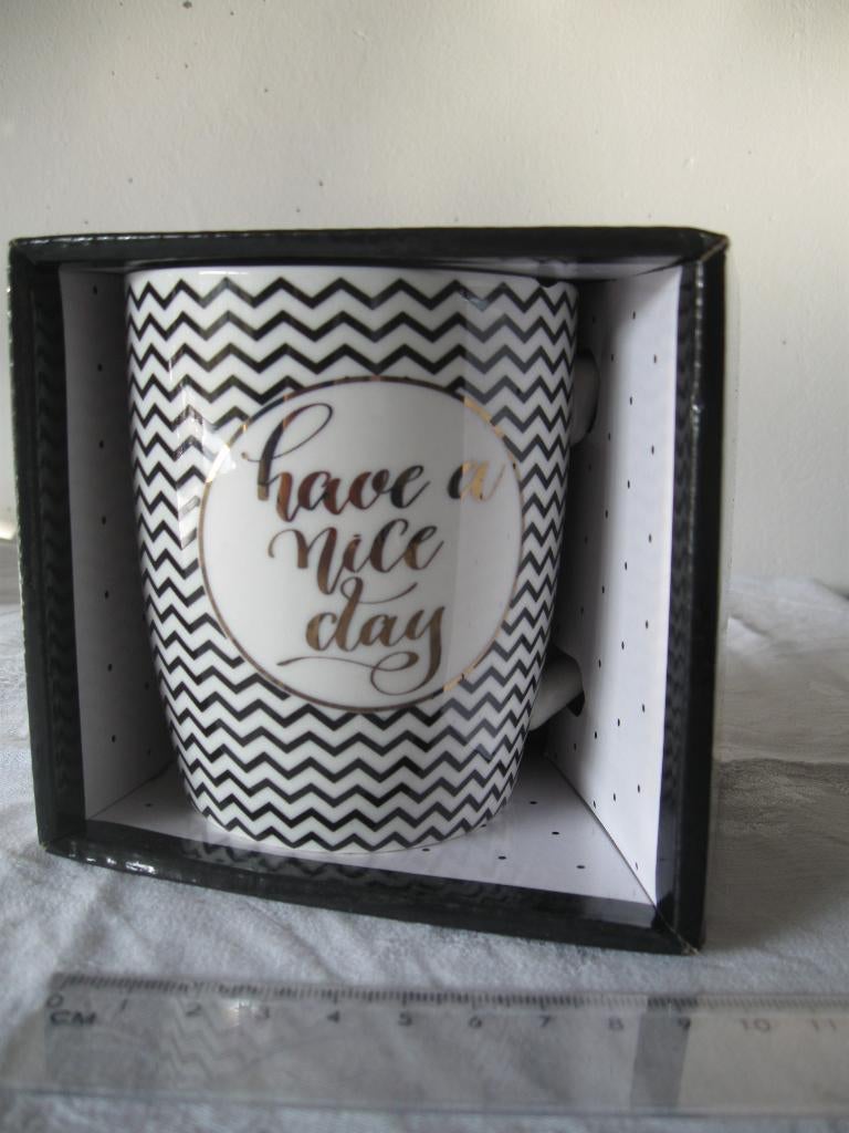 HAVE A NICE DAY mooie grote beker nieuw in verpak, Ophalen of Verzenden, Nieuw, Overige stijlen, Kop(pen) en/of Schotel(s)