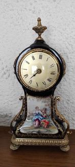 Decor dè Sevres porseleinen klok, olielamp, juwelendoosje, Antiek en Kunst, Antiek | Porselein, Ophalen