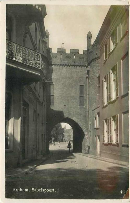 (377-601-027) Arnhem Sabelspoort, Verzamelen, Ansichtkaarten | Nederland, Gelderland, Verzenden