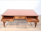 Vintage salontafel met leren blad,3 laden en wieltjes, Huis en Inrichting, Tafels | Salontafels, 100 tot 150 cm, Zo goed als nieuw