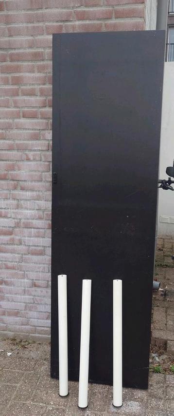 GRATIS Bureau plank met 3 poten 200x40cm