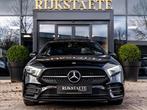 Mercedes A-klasse A250e AMG|PANO|18''|CAMERA|LED|SFEERVERL., Auto's, Gebruikt, 4 cilinders, Alcantara, Zwart