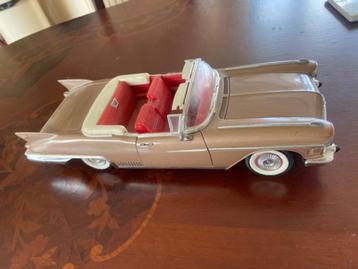 modelauto Chevrolet Cadillac Seville 1:18 beschikbaar voor biedingen