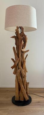 Vloerlamp van natuurlijk hout met crèmekleurige kap, Ophalen, Gebruikt, Hout, 100 tot 150 cm