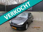 Peugeot 206 1.4 One-line +Nieuwe Apk, Auto's, Voorwielaandrijving, 31 €/maand, 4 cilinders, Zwart