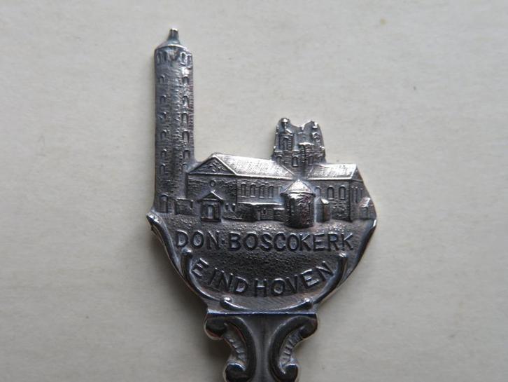 Lepeltje Don-Boscokerk Eindhoven, Antiek en Kunst, Antiek | Bestek, Verzenden