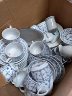 Doos goed gevuld met sevies, Antiek en Kunst, Antiek | Servies compleet, Ophalen