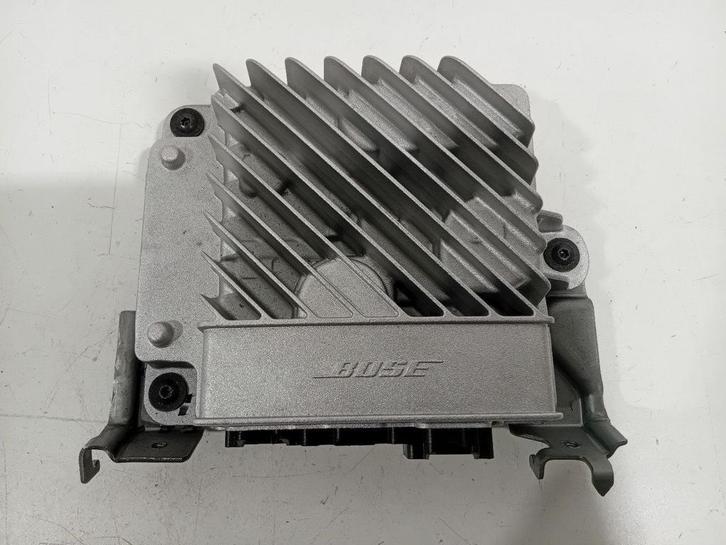 Versterker Renault Scénic, Auto diversen, Autoradio's, Ophalen of Verzenden