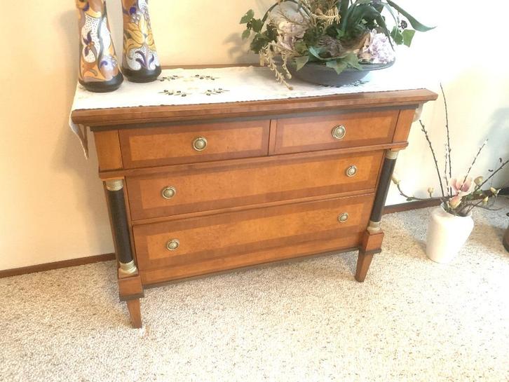 dressoir kersenhout, Huis en Inrichting, Kasten | Dressoirs, Gebruikt, 100 tot 150 cm, 25 tot 50 cm, Met lade(s), Kersenhout, Ophalen