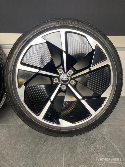 21” originele Audi Q4 RS velgen + zomerbanden DEMO 5x112 89A, Auto-onderdelen, Banden en Velgen, Banden en Velgen, Zomerbanden