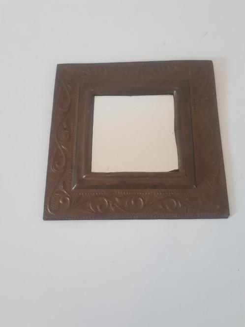 Antiek spiegeltje Art Nouveau koperen spiegel, Antiek en Kunst, Antiek | Spiegels, Vierkant, Ophalen of Verzenden
