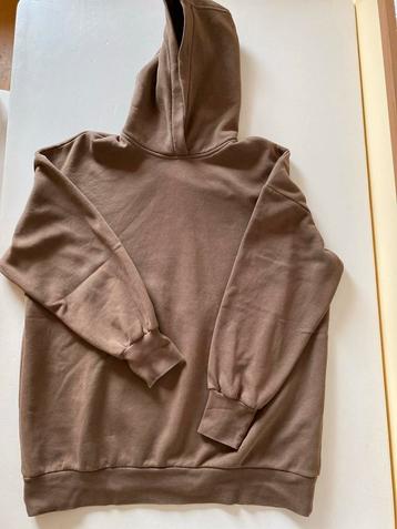 Bruine Hoodie - Maat M lekker warm beschikbaar voor biedingen