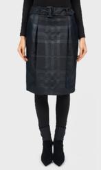 Prachtige grijze geruite Burberry rok met riem 38, Kleding | Dames, Rokken, Maat 38/40 (M), Ophalen of Verzenden, Zo goed als nieuw