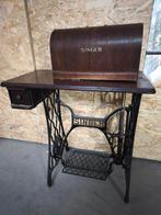Antieke Singer Naaimachine met Onderstel, Ophalen