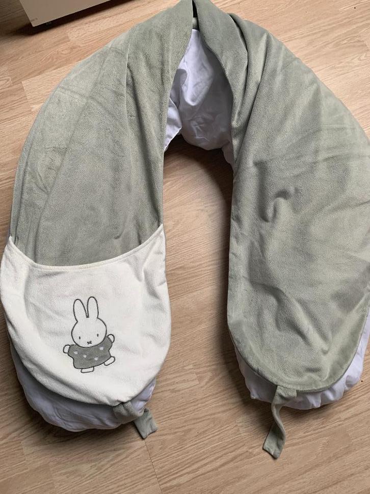 Complete NIJNTE Voedingskussen, Kinderen en Baby's, Babyvoeding en Toebehoren, Zo goed als nieuw, Voedingskussen, Ophalen of Verzenden