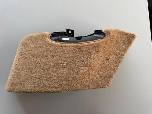 997.645.566.00 bose subwoofer sandbeige, Auto diversen, Autoradio's, Gebruikt, Ophalen of Verzenden