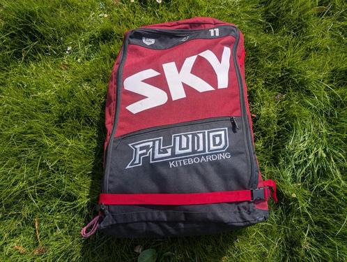 Fluid Sky V3 11 Meter Kite (kite only), Watersport en Boten, Kitesurfen, Zo goed als nieuw, Kite, 11 m², Geen board, Ophalen