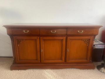 dressoir 3-deurs beschikbaar voor biedingen