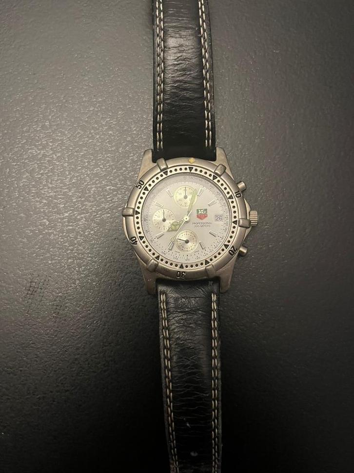 TAG Heuer Horloge - Klassiek Design, Sieraden, Tassen en Uiterlijk, Horloges | Heren, Gebruikt, Polshorloge, TAG Heuer, Staal