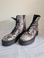 sacha iconic boots, Zwart, Lage of Enkellaarzen, Ophalen of Verzenden, Zo goed als nieuw