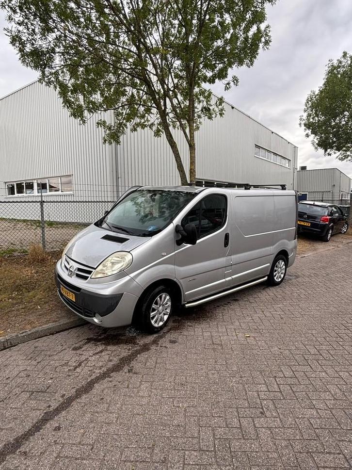 Nissan Primastar 115.27 2.0 dCi 310L DC AIRCO ''MOTOR DEFECT, Auto's, Bestelauto's, Bedrijf, Te koop, Airconditioning, Metallic lak