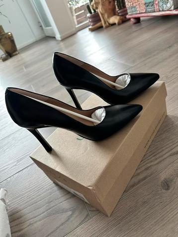 Unisa Zwarte Pumps - Maat 37 - Nieuw! beschikbaar voor biedingen