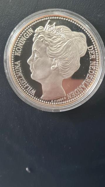Nederland 1906 Zilveren Replic Munt - Wilhelmina 1 Gulden. beschikbaar voor biedingen