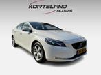 Volvo V40 1.6 T3 Momentum, Auto's, Volvo, Voorwielaandrijving, Gebruikt, Huisgarantie, 4 cilinders