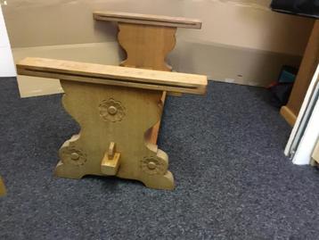 Onderstel tafel beschikbaar voor biedingen