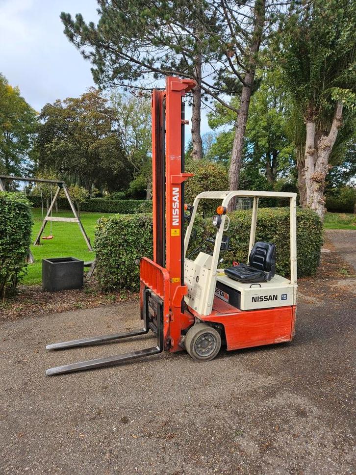 Nissan elec.heftruck sideschift Hefhoogte 5.00mtr, Zakelijke goederen, Machines en Bouw | Heftrucks en Intern transport, Heftruck