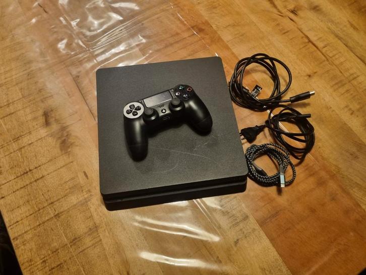 Playstation 4 500GB Met controller, Spelcomputers en Games, Spelcomputers | Sony PlayStation 4, Gebruikt, Original, Met 1 controller