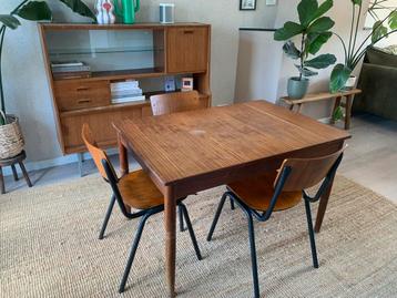 Vintage Eettafel (inschuifbaar) beschikbaar voor biedingen