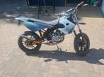 Derbi senda 25pk, Fietsen en Brommers, Brommers | Derbi, Ophalen, Zo goed als nieuw